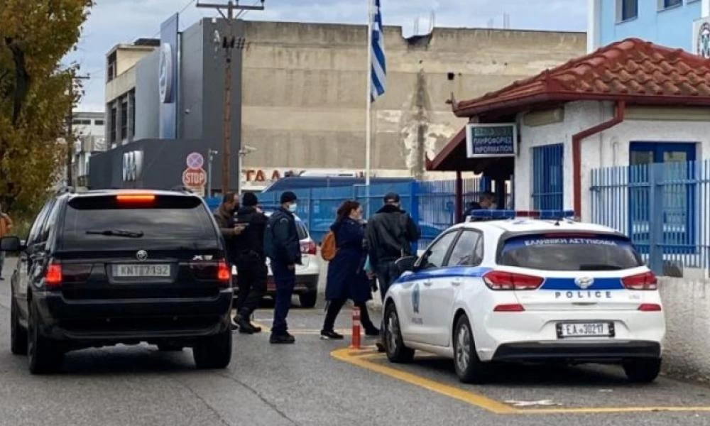 Σε συλλήψεις μετατρέπονται οι προσαγωγές των "Θεματοφυλάκων του Συντάγματος"